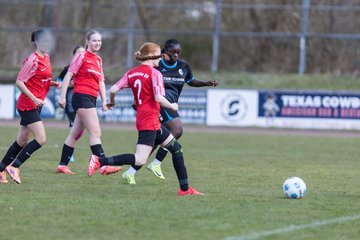 Bild 193 - wBJ VfL Pinneberg - Waldd�rfer SV : Ergebnis: 5:0